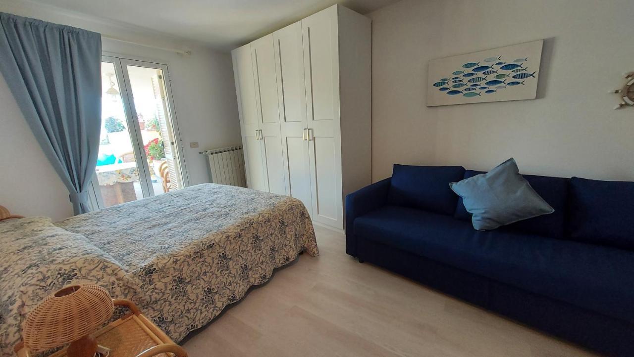 Villa Jone Diano Marina Bagian luar foto