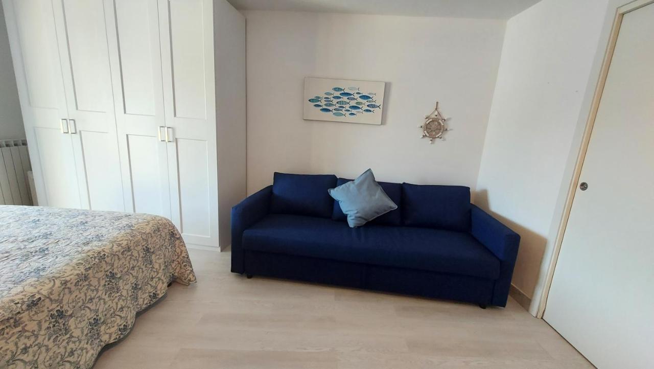 Villa Jone Diano Marina Bagian luar foto