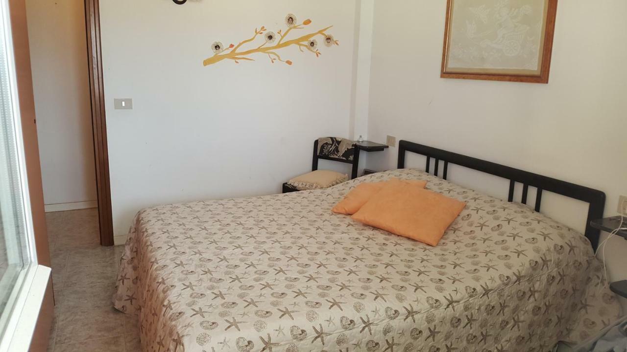 Villa Jone Diano Marina Bagian luar foto