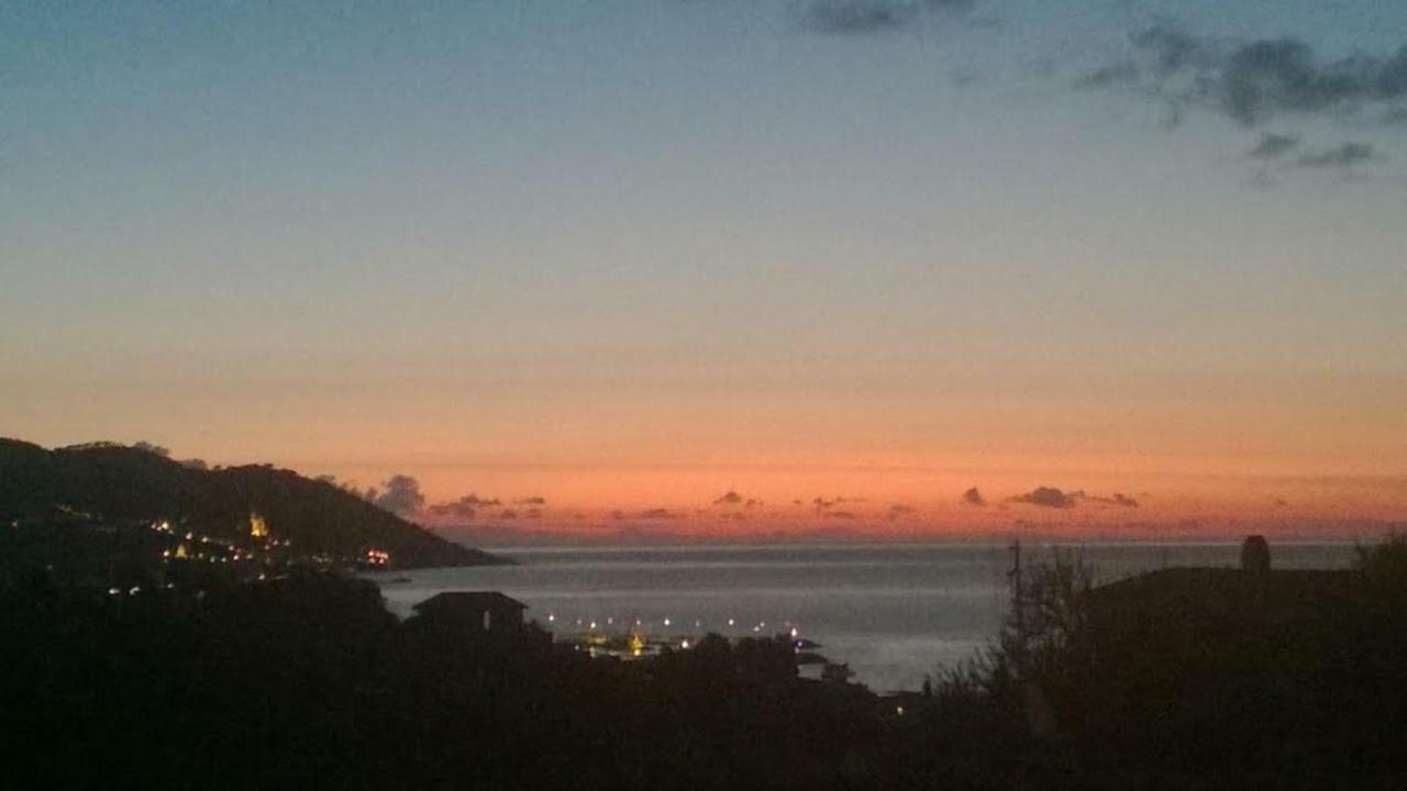Villa Jone Diano Marina Bagian luar foto