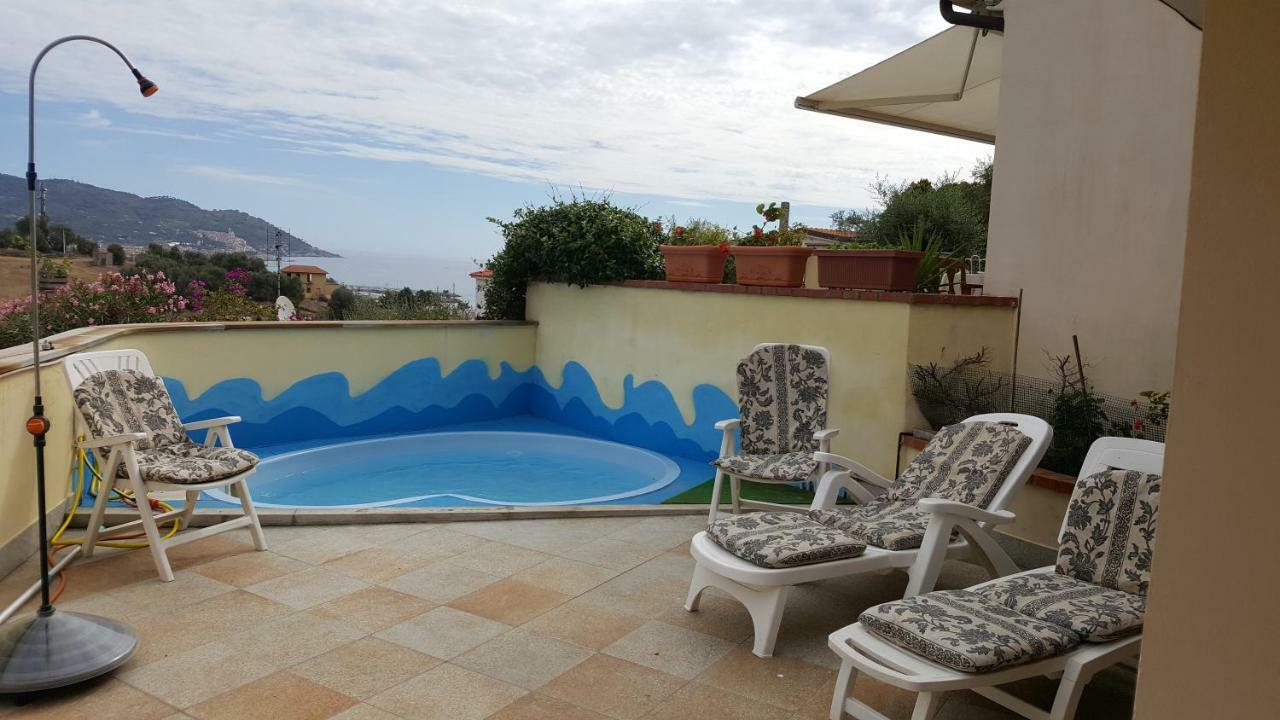 Villa Jone Diano Marina Bagian luar foto